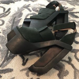 Art Deco Wood Platforms